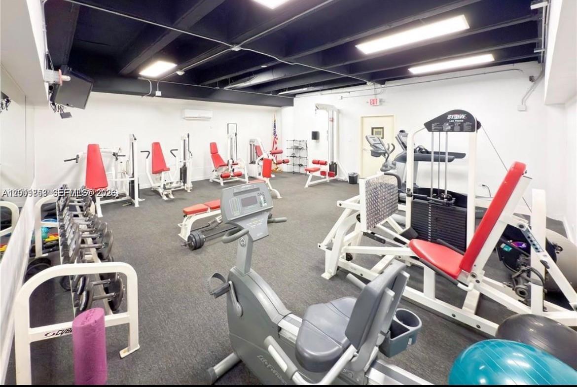 DAVID WILLIAM HOTEL CONDO - Residential