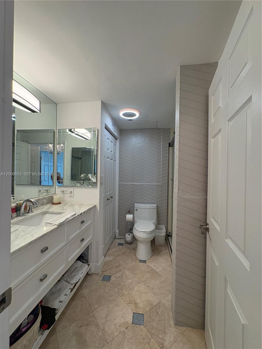 DAVID WILLIAM HOTEL CONDO - Residential