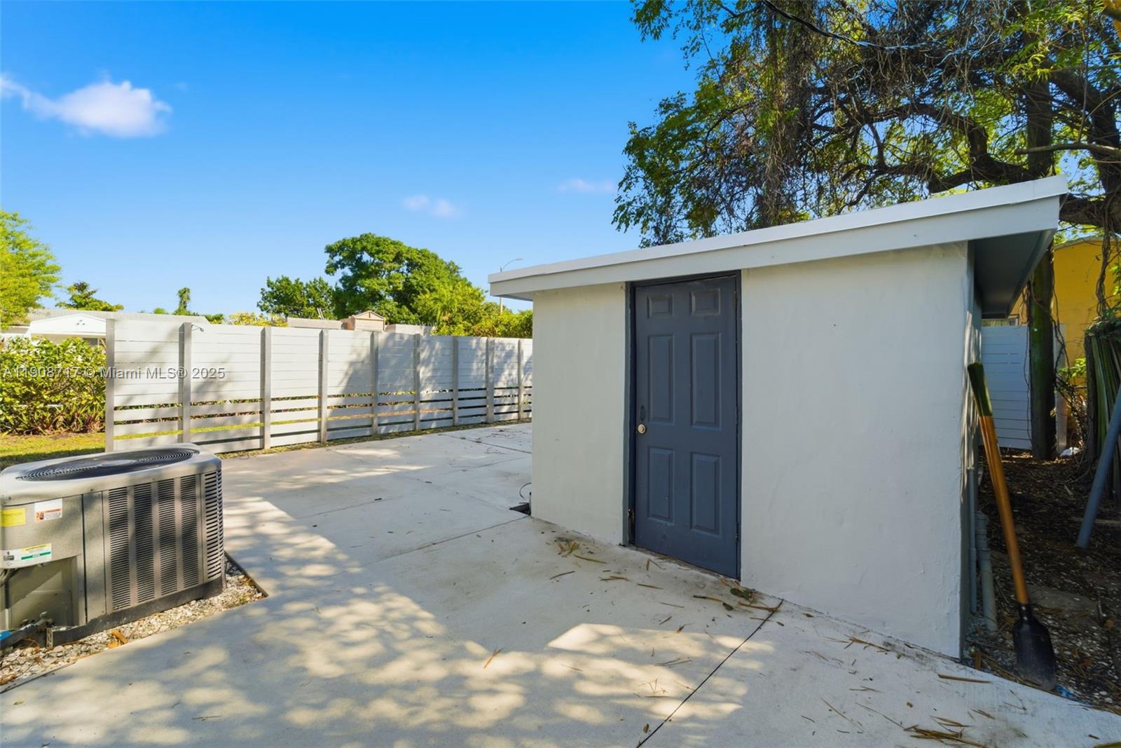 BAY VISTA PARK AMD PL - Residential Lease