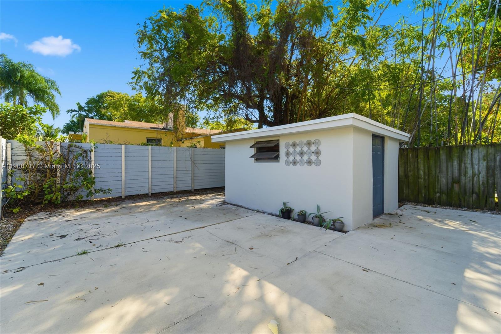 BAY VISTA PARK AMD PL - Residential Lease