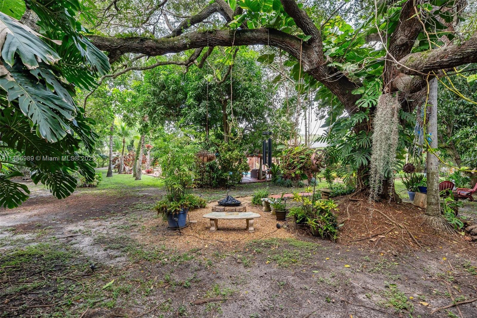 BAY RIDGE ESTS - Residential