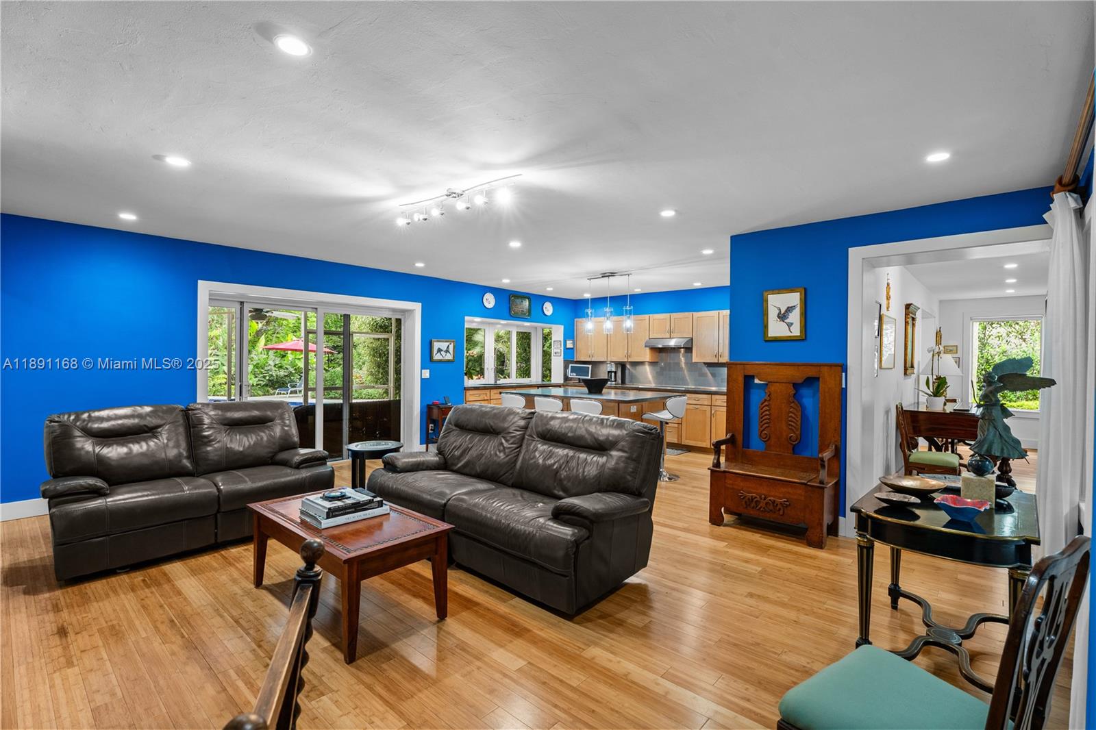 HIGH LAND ESTATES - Residential