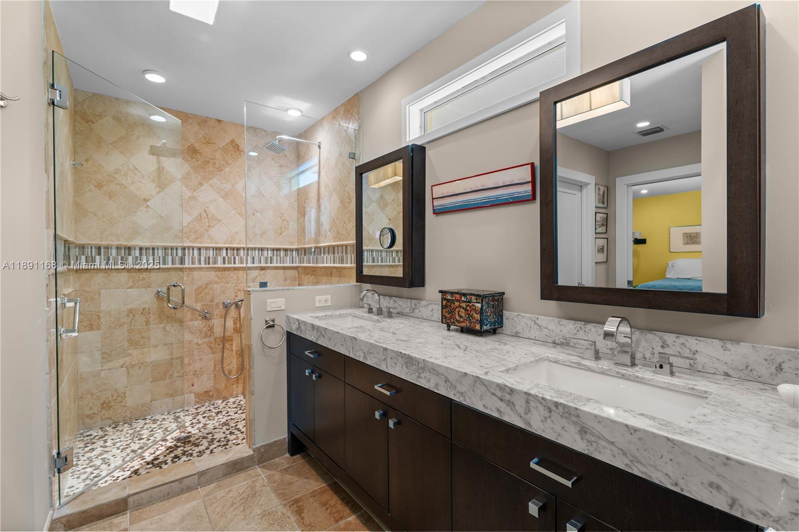 HIGH LAND ESTATES - Residential