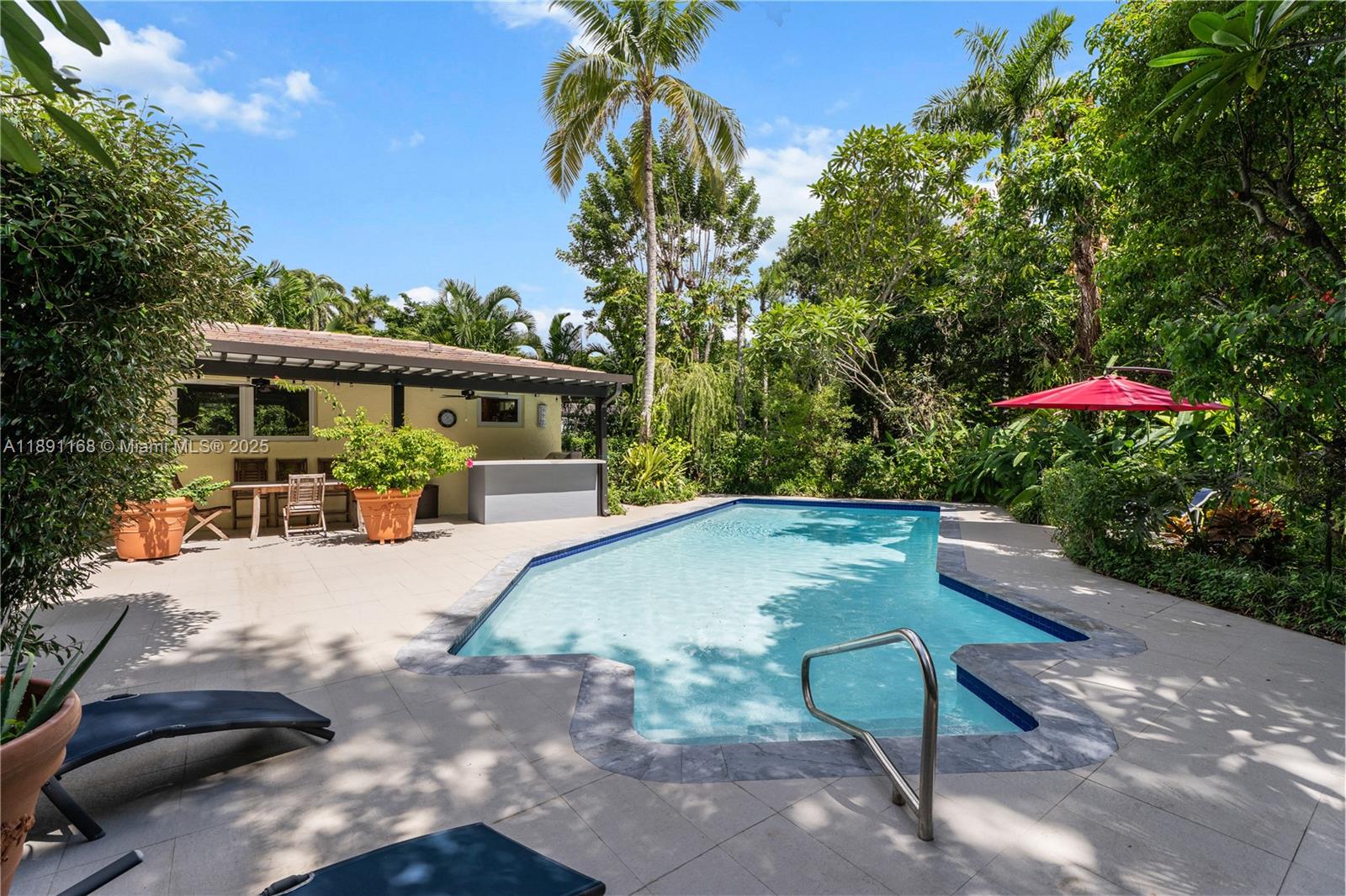 HIGH LAND ESTATES - Residential