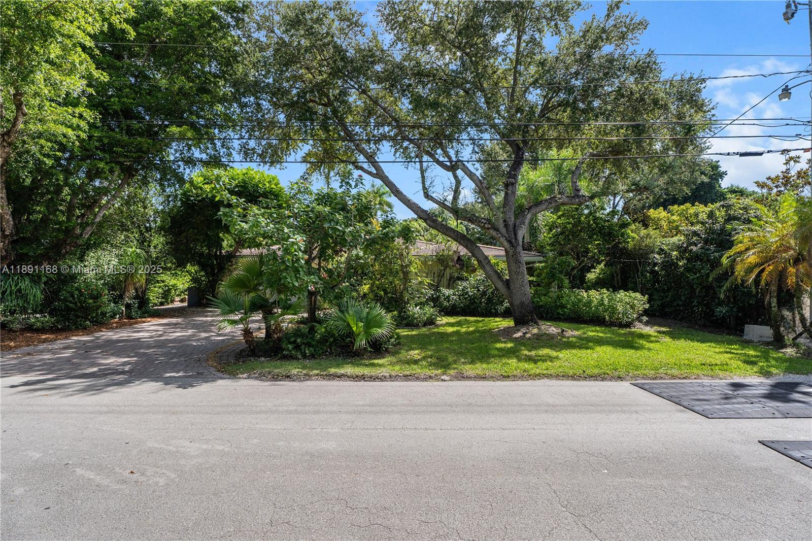 HIGH LAND ESTATES - Residential