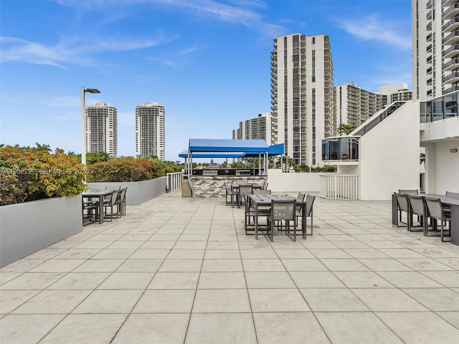 AVENTURA ELDORADO CONDO - Residential