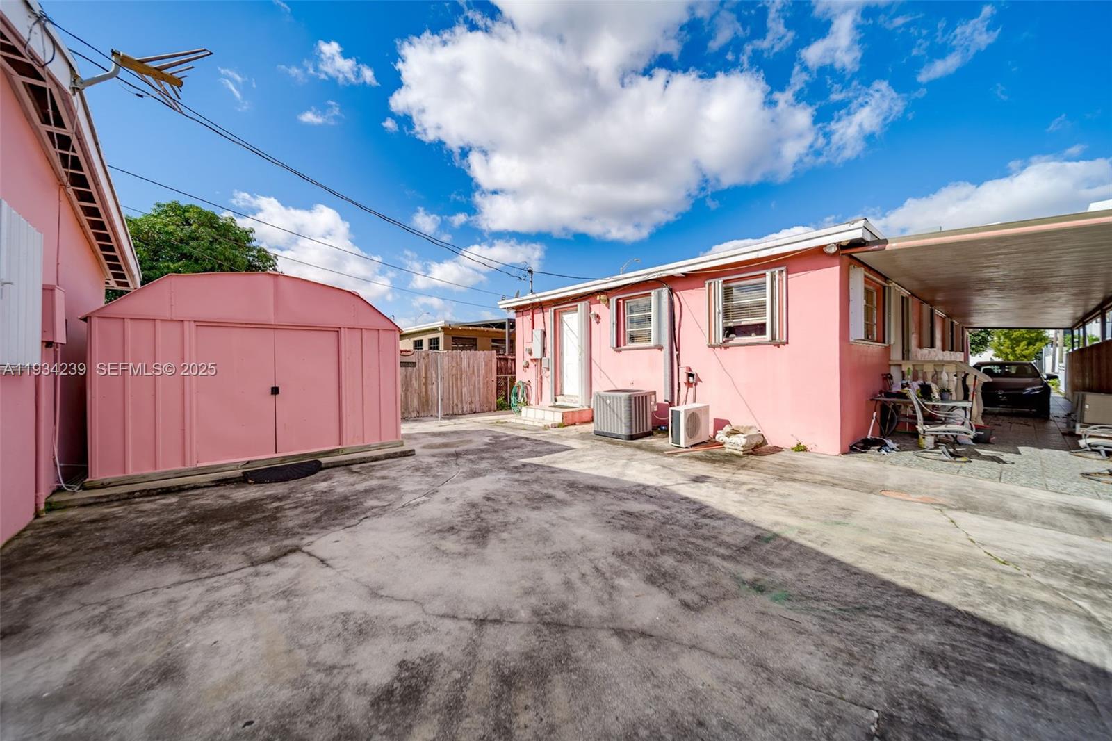 HIALEAH 13TH ADDN AMD PL - Residential