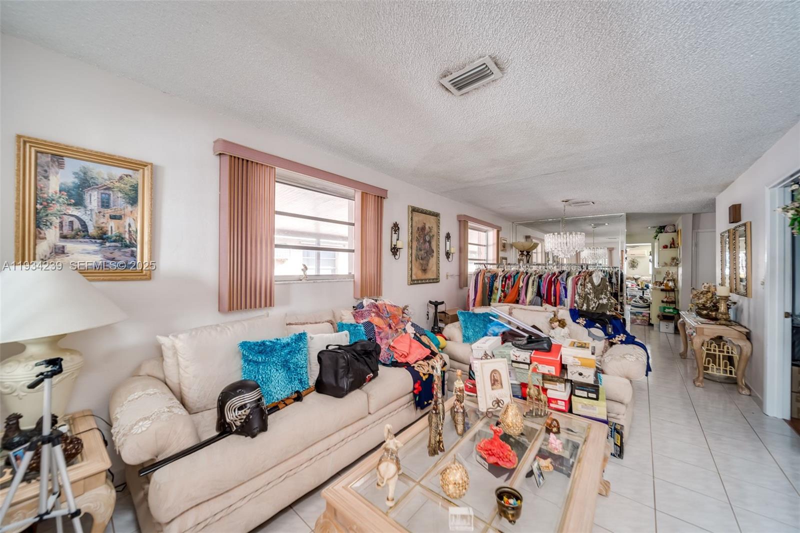 HIALEAH 13TH ADDN AMD PL - Residential