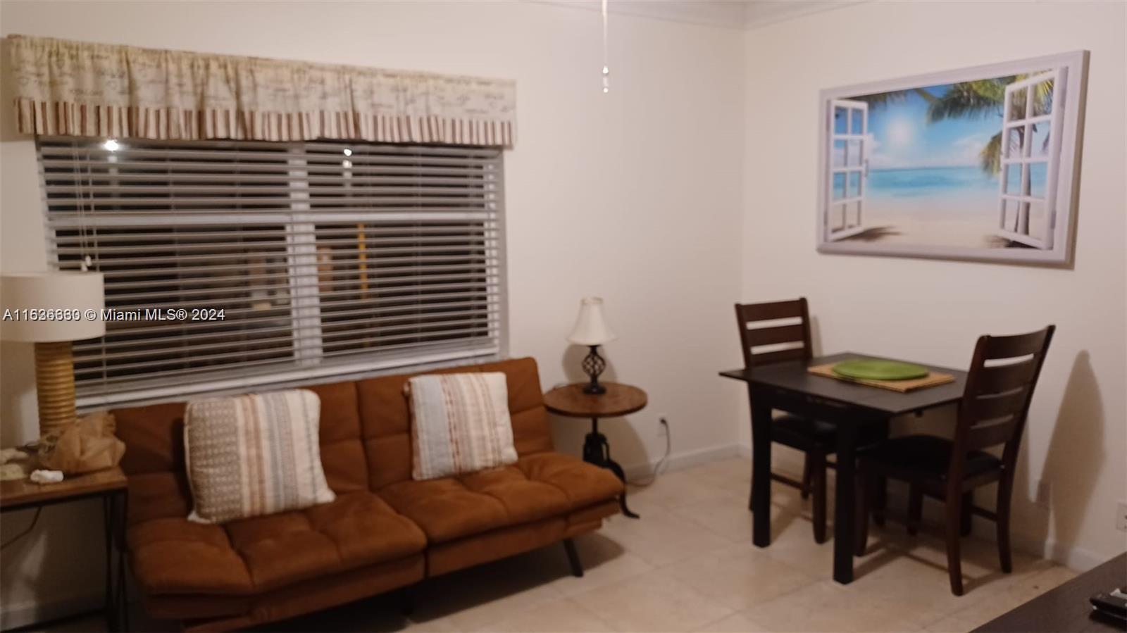 Photo 8 of 11 of listing 73cf161f-42d6-4176-acc9-872910221725 condo