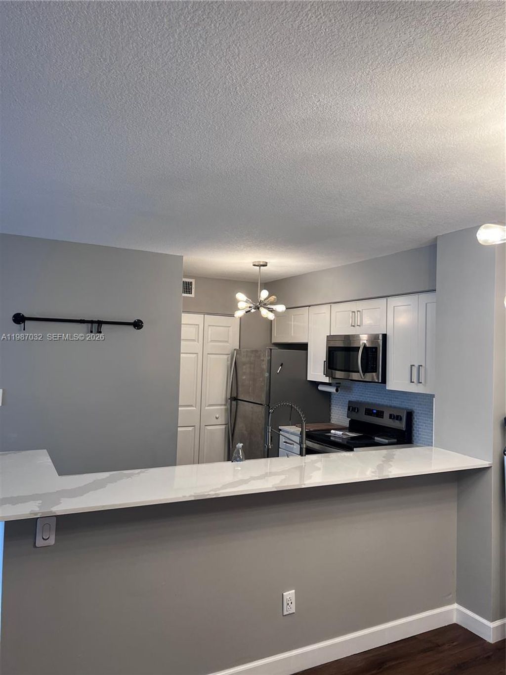 Photo of Hollywood, FL 33021 (MLS # A11987032)