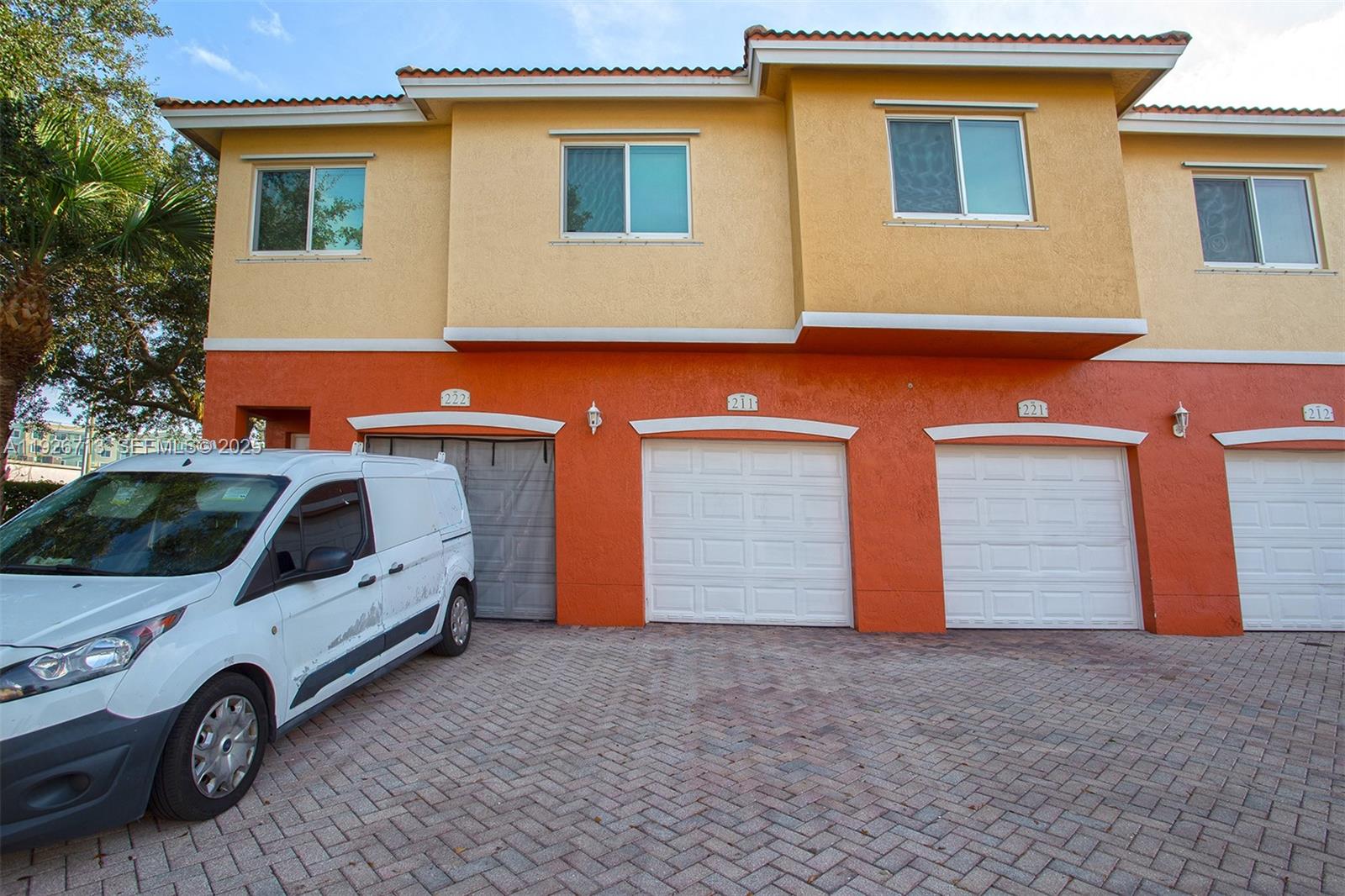 VILLAS OF PALOMINO CONDO - Residential