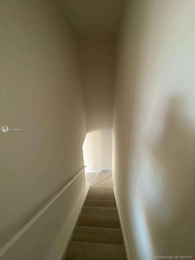 Aventura Village - Residential Lease