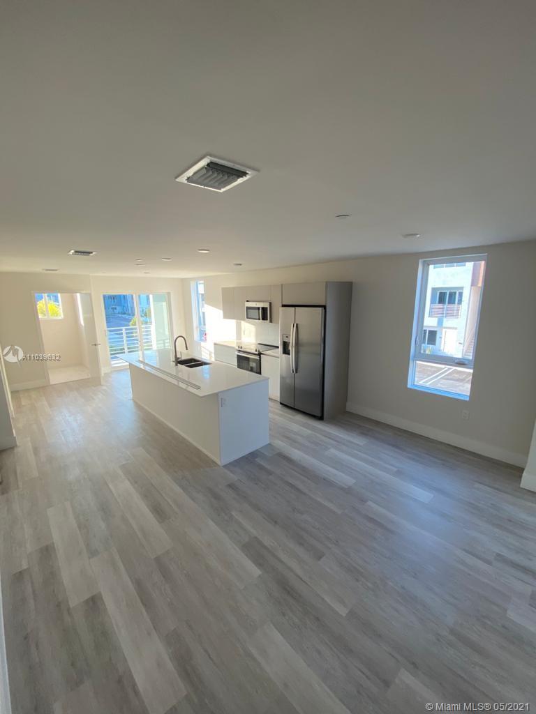 Aventura Village - Residential Lease