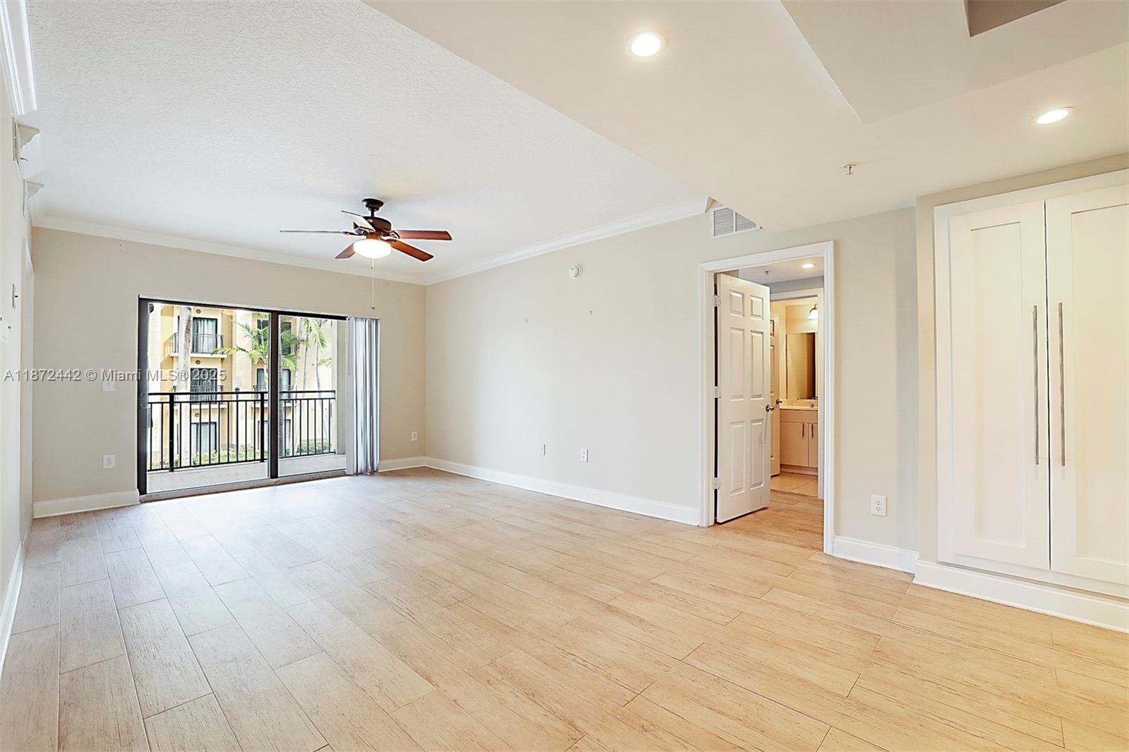 RESIDENCES AT MIDTOWN CON - Residential Lease