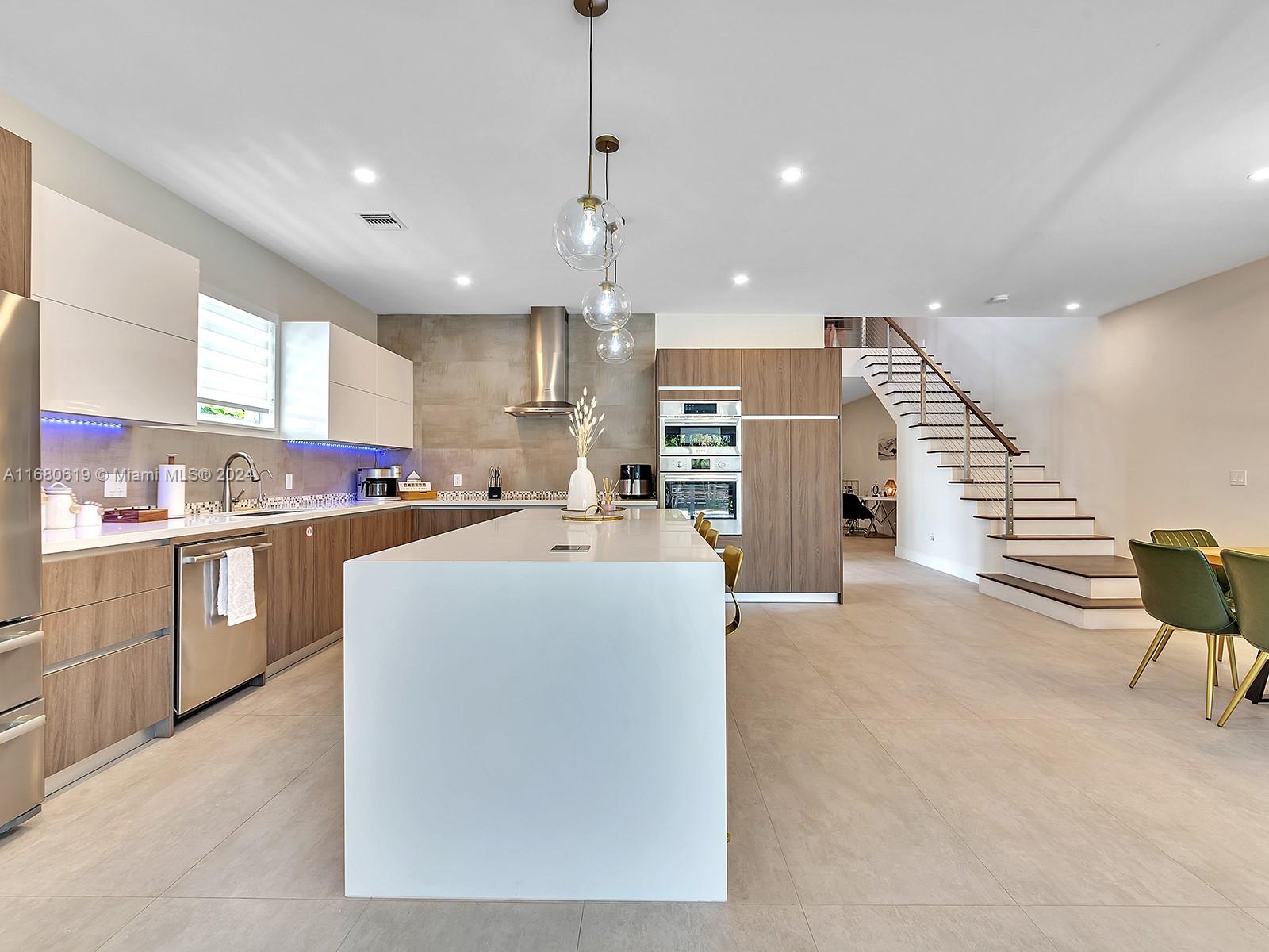 LIVERMORE ESTATES - Residential