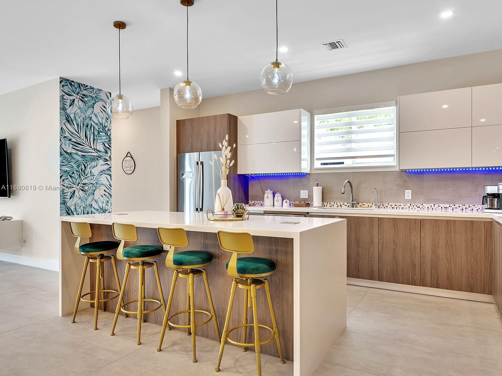 LIVERMORE ESTATES - Residential