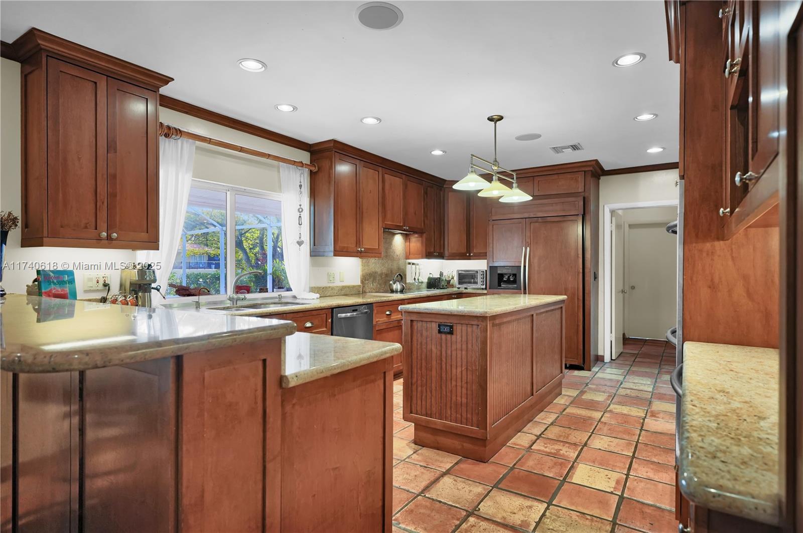 CORAL BAY SEC C - Residential