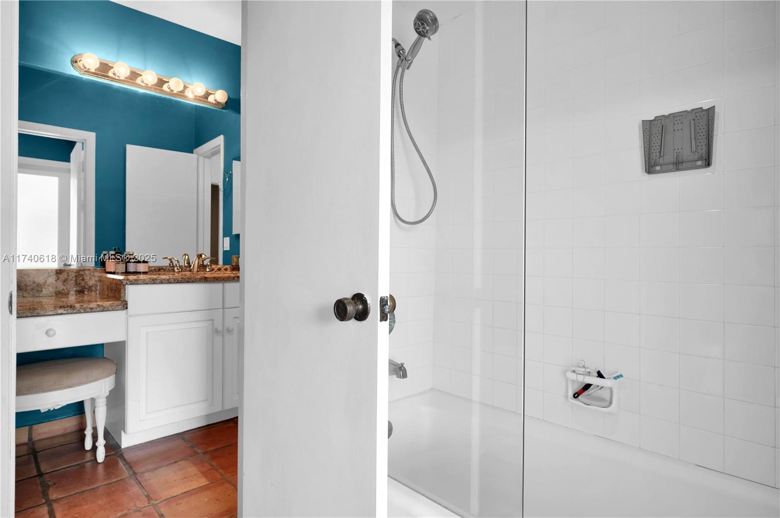 CORAL BAY SEC C - Residential