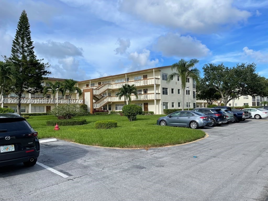 Photo of 354 Mansfield I #354, Boca Raton, FL 33434 (MLS # A12092536)