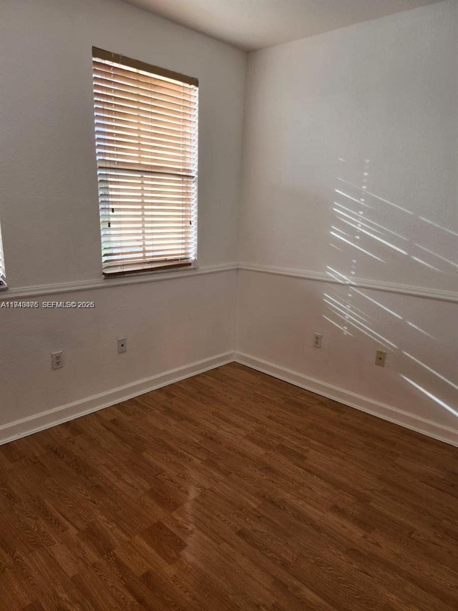 KENDALL BREEZE - Residential