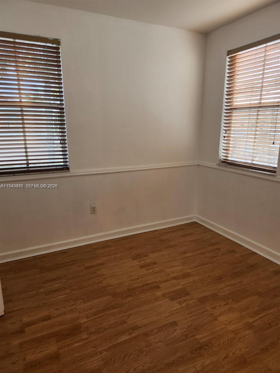 KENDALL BREEZE - Residential