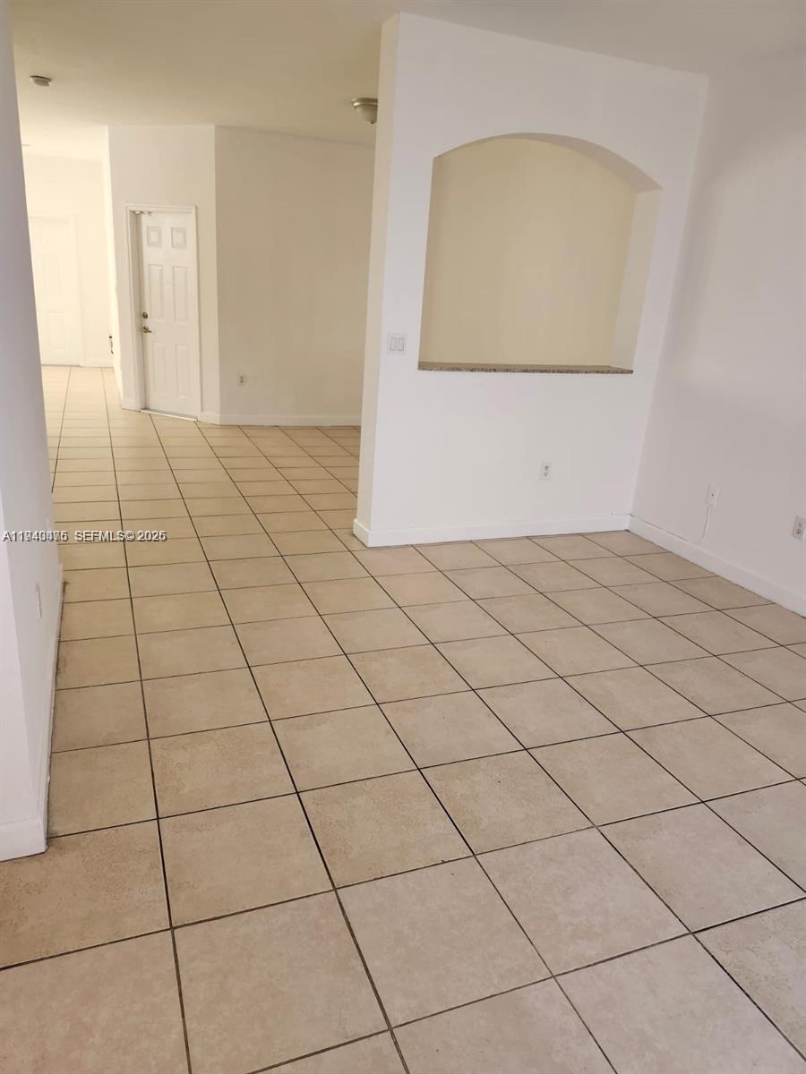 KENDALL BREEZE - Residential