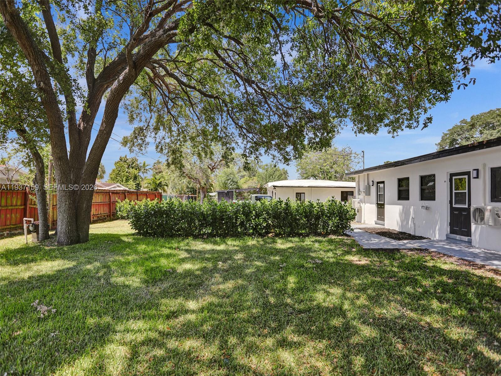 OAK GROVE - Residential Income