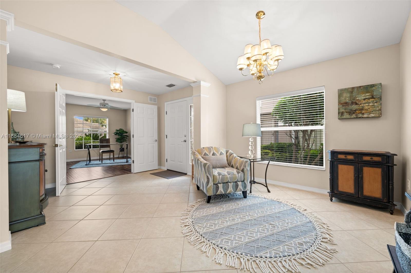MAJESTIC POINTE - Residential