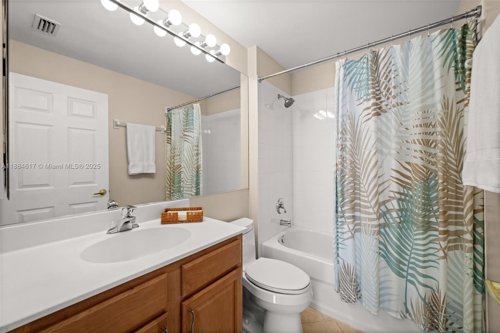 MAJESTIC POINTE - Residential