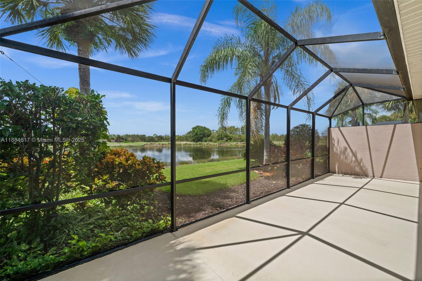 MAJESTIC POINTE - Residential