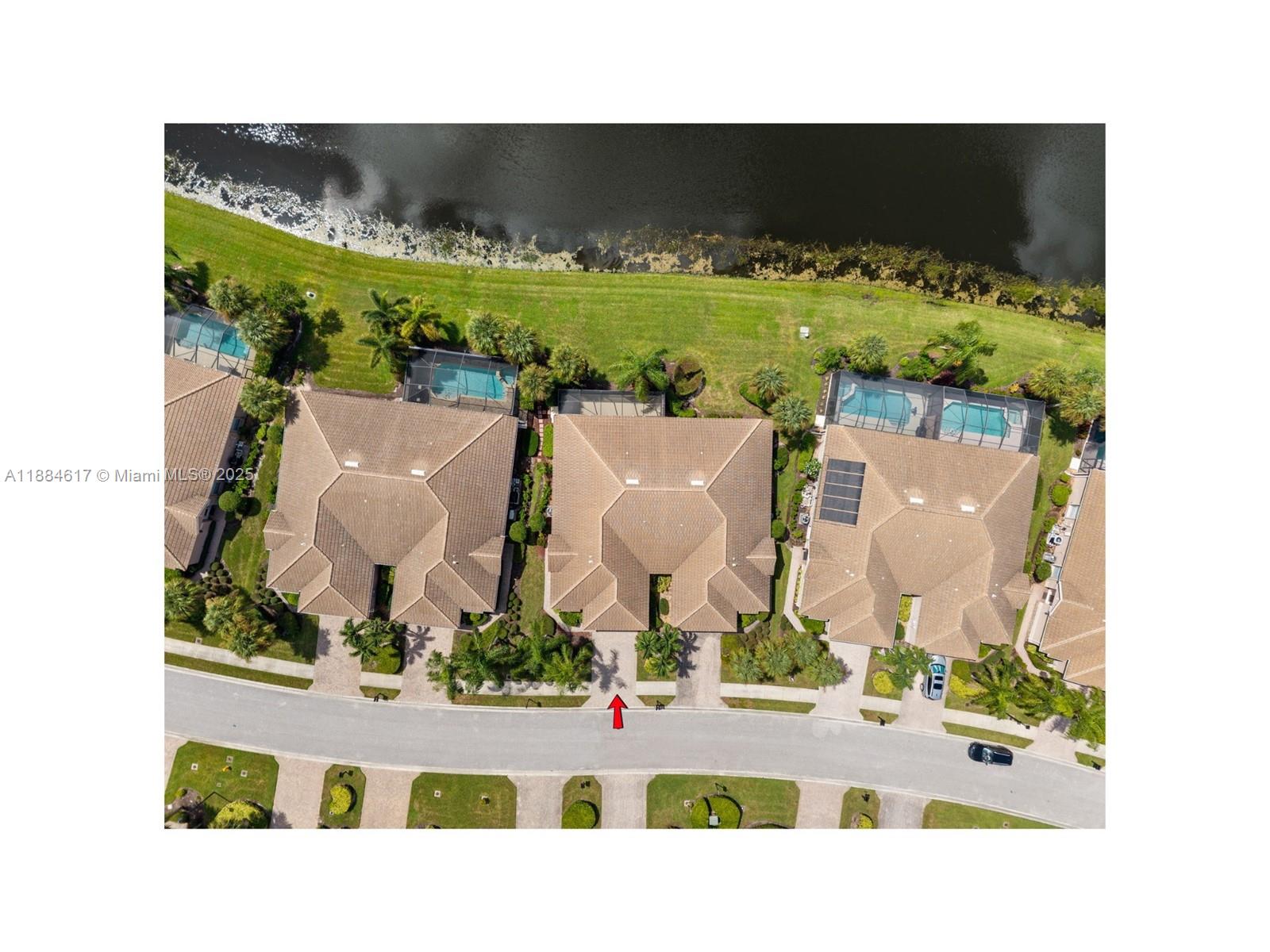 MAJESTIC POINTE - Residential