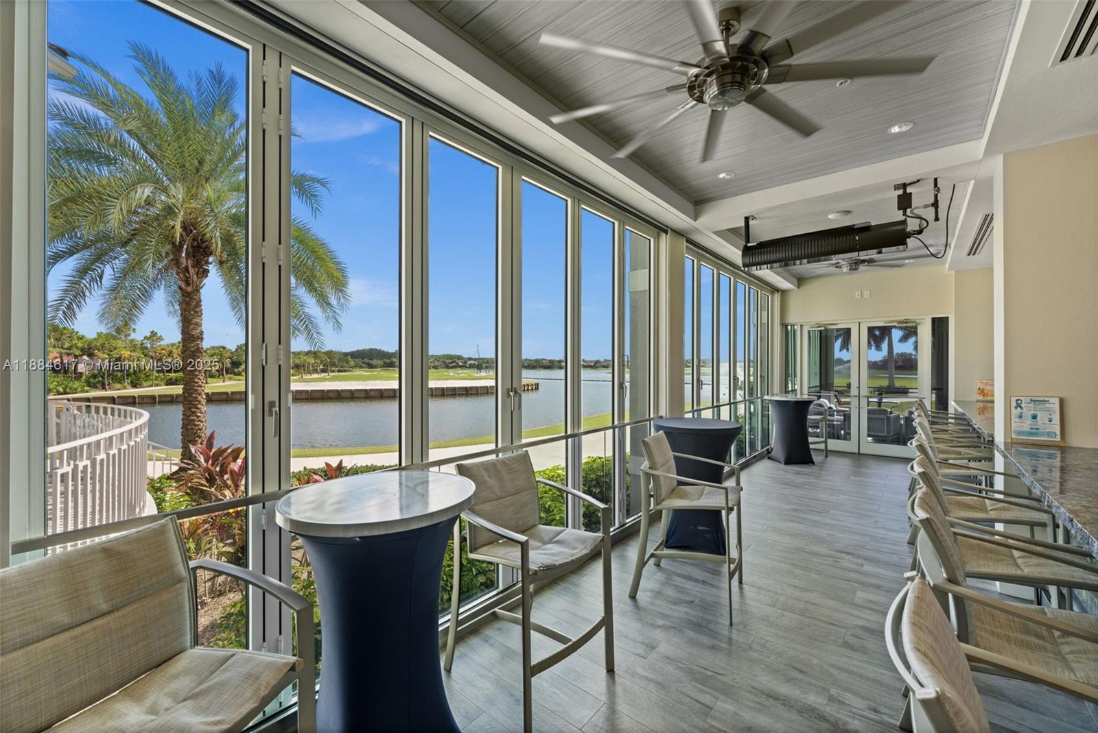 MAJESTIC POINTE - Residential