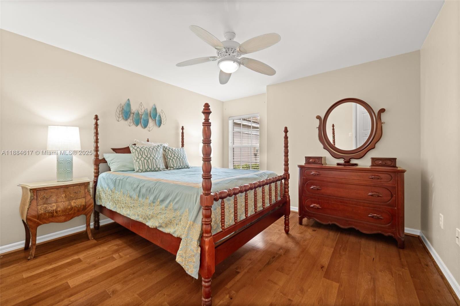 MAJESTIC POINTE - Residential