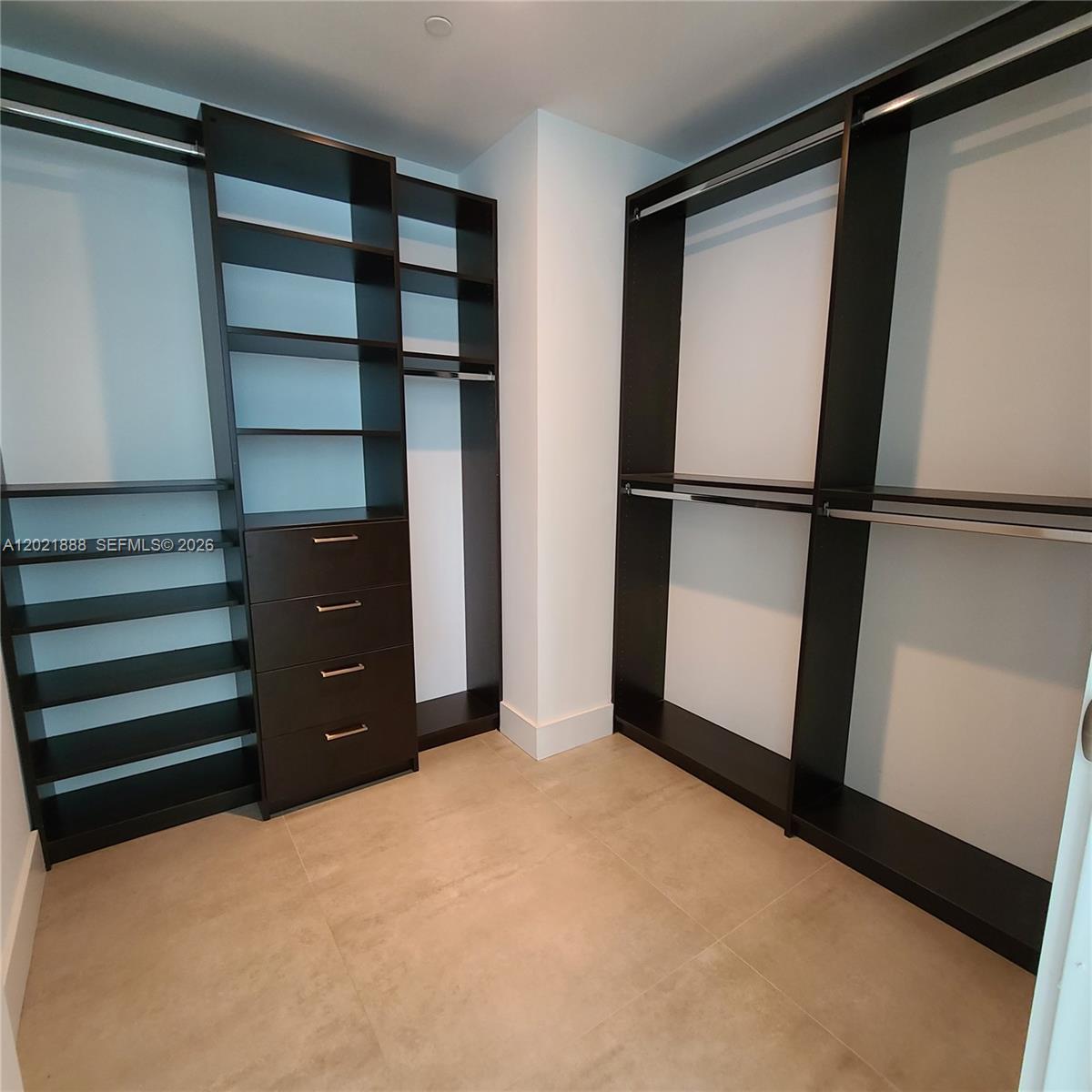 THE BONDO (1080 BRICKELL) - Residential