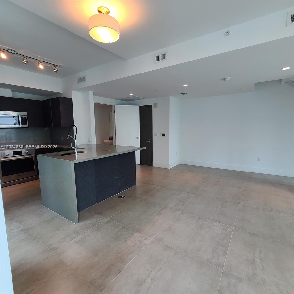 THE BONDO (1080 BRICKELL) - Residential