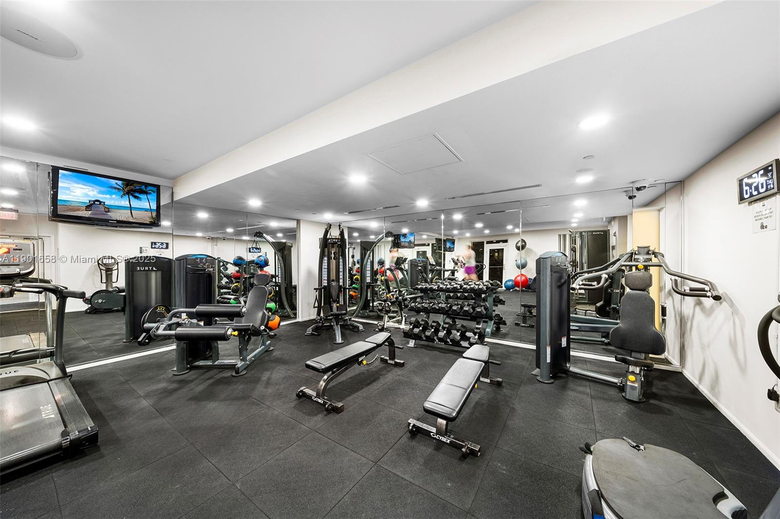 TEN ARAGON CONDO - Residential