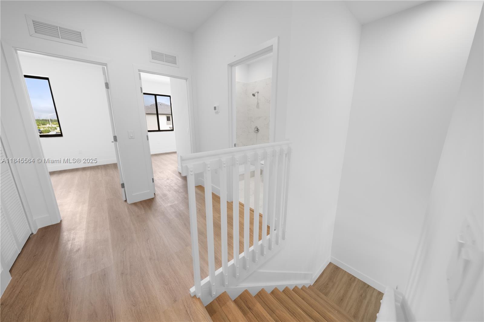 CENTURY PARK SQUARE - Residential