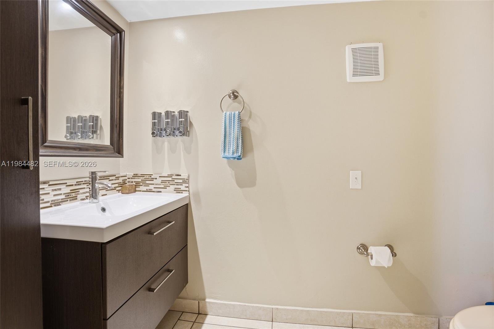 PARK EAST CONDO - Residential