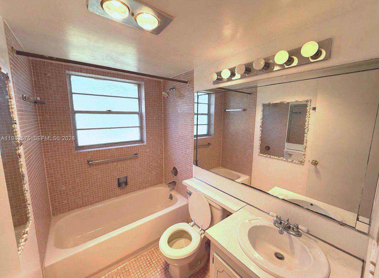 DURHAM U CONDO - Residential