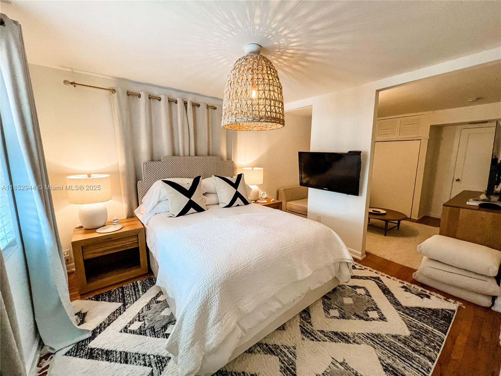 BEACH VIEW SUB - Residential Lease