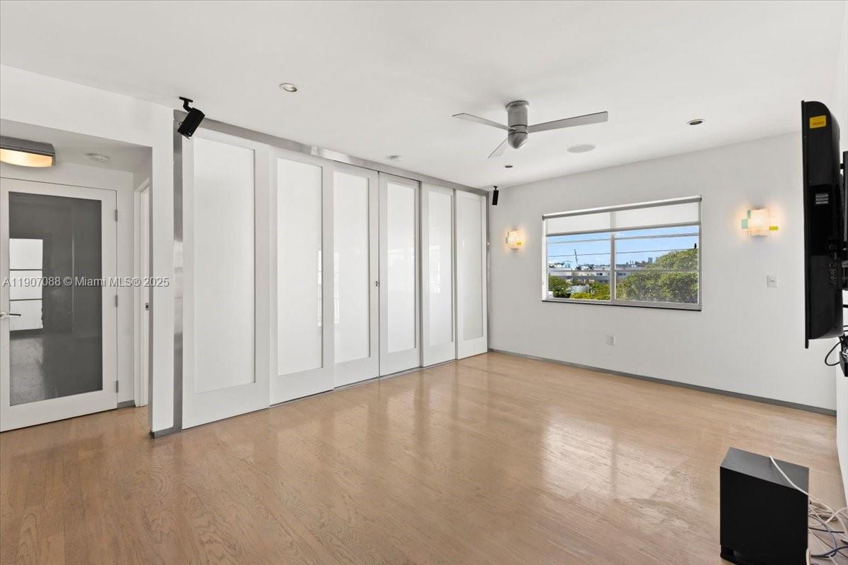 344 MERIDIAN AVE CONDO - Residential