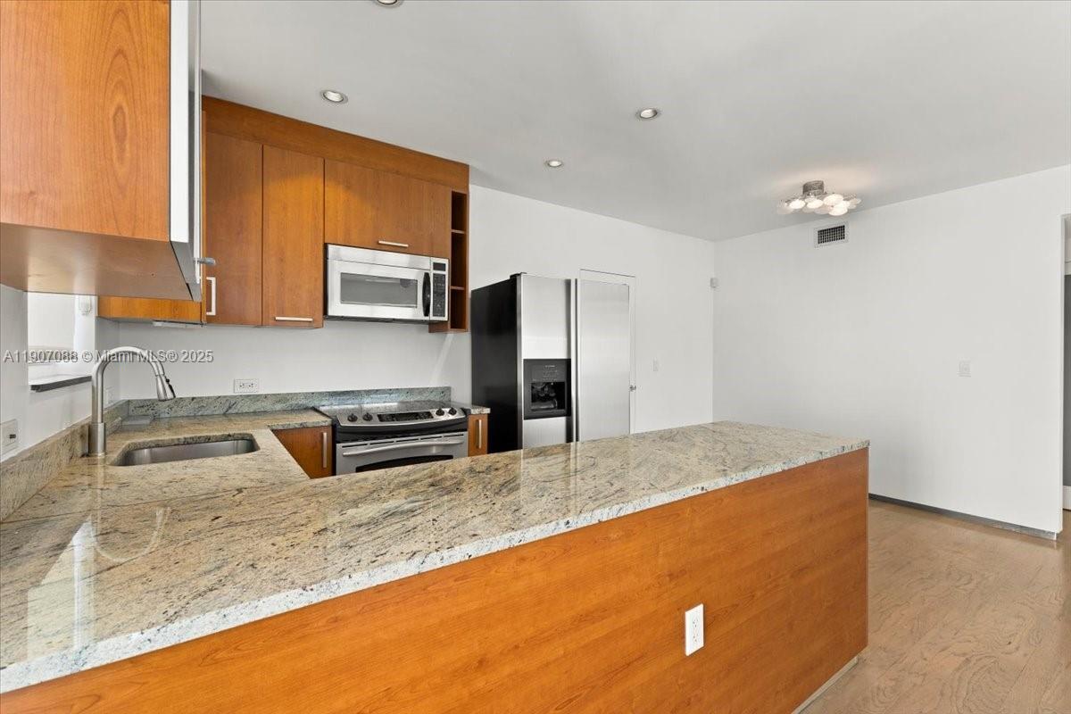 344 MERIDIAN AVE CONDO - Residential
