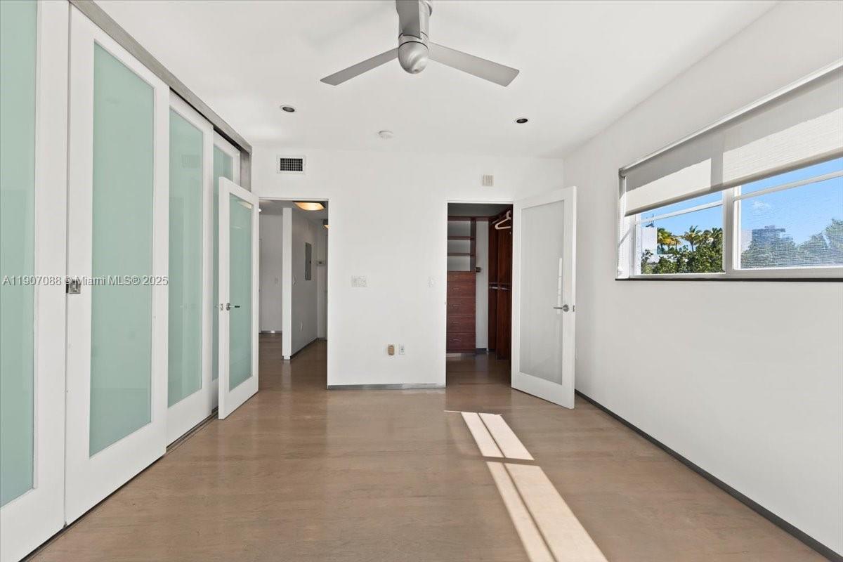 344 MERIDIAN AVE CONDO - Residential