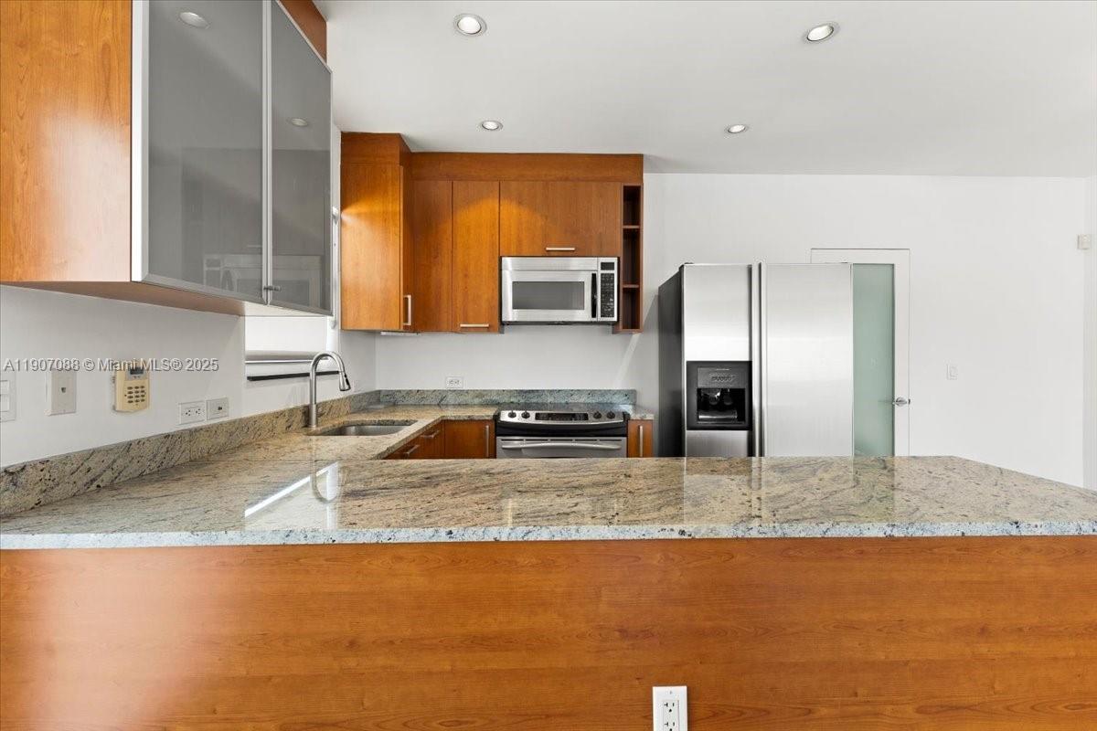 344 MERIDIAN AVE CONDO - Residential