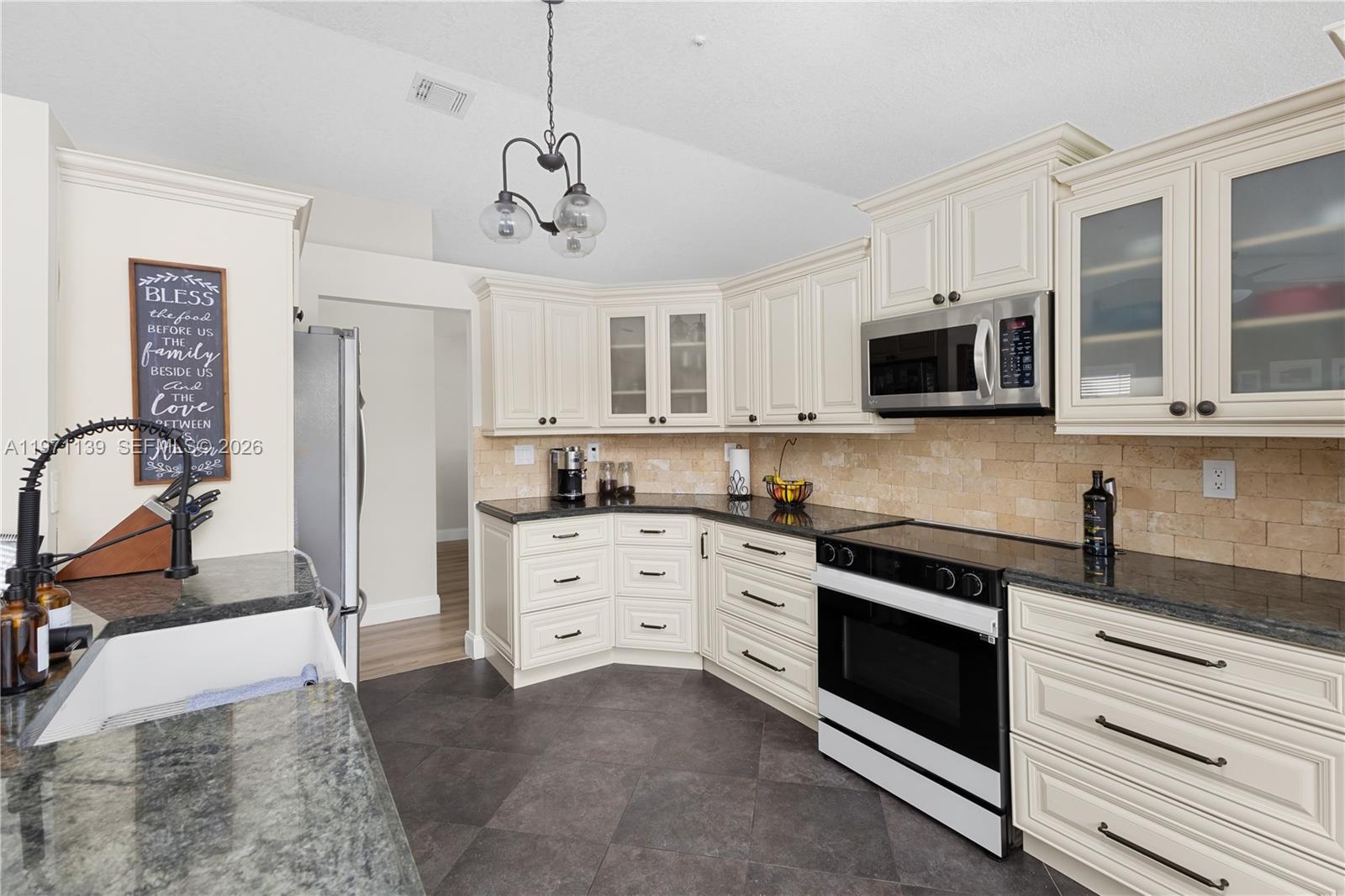 SHENANDOAH SECTION ONE - Residential