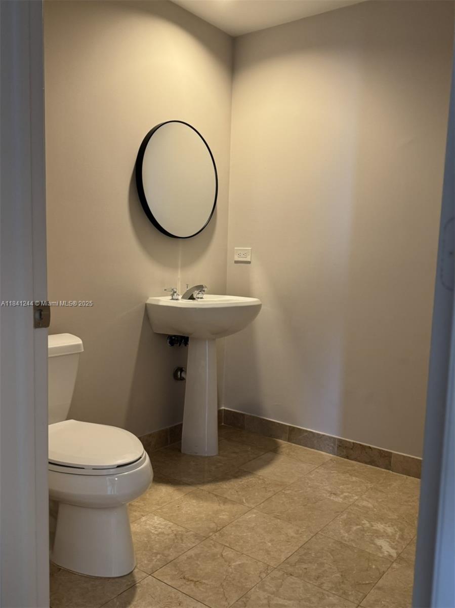 801 Brickell Key Blvd 2705