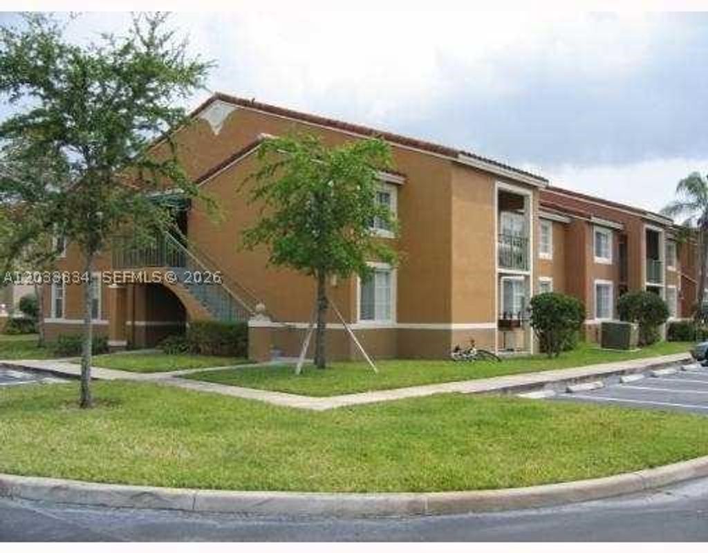 Photo of 7856 Sonoma Springs Cir #205, Lake Worth, FL 33463 (MLS # A12033834)