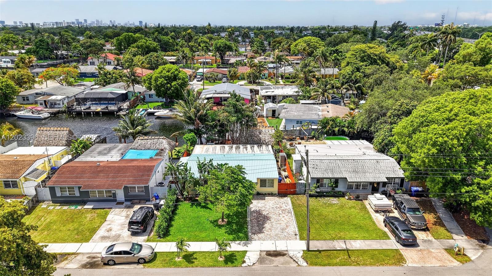 LOOK HOMESITES NO 2 - Residential