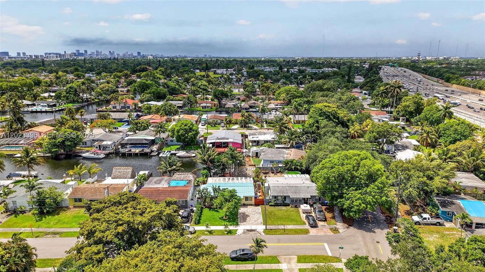 LOOK HOMESITES NO 2 - Residential