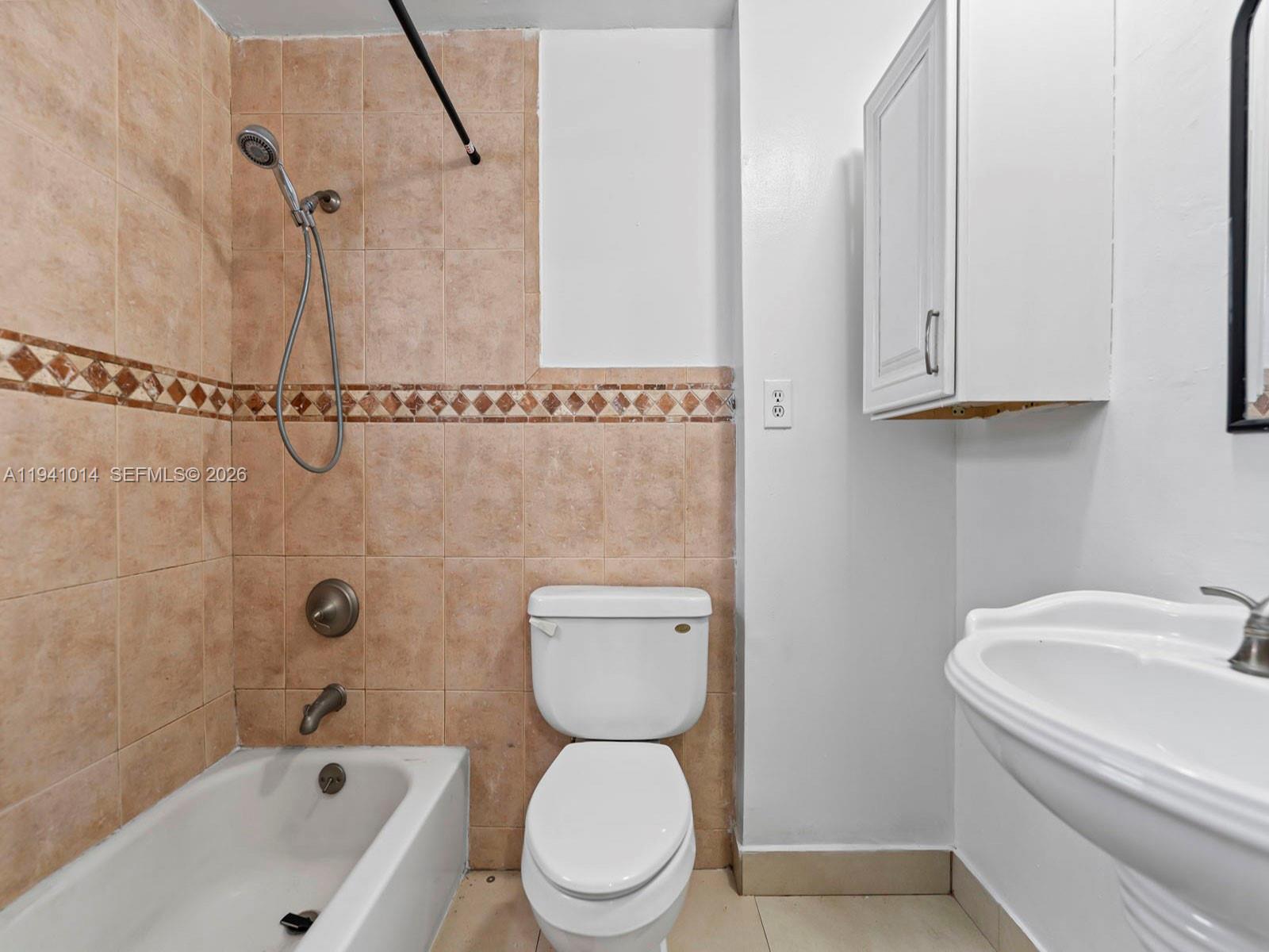 SOUTHERN ESTS 6TH ADDN - Residential